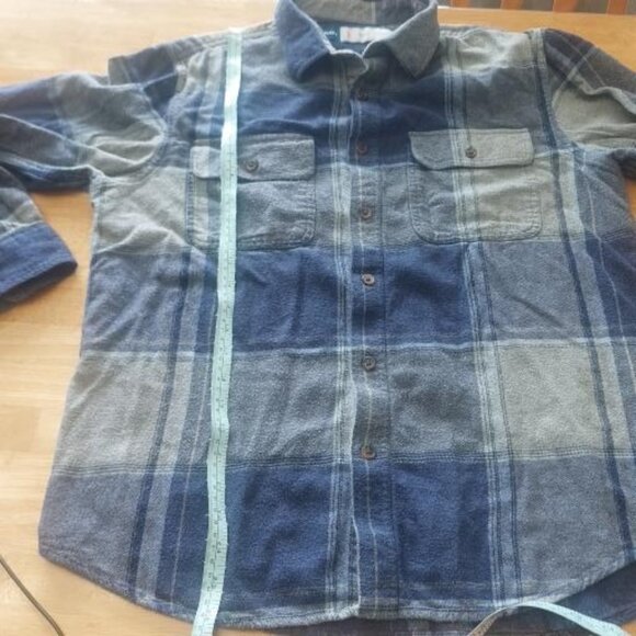 Old Navy Men's Blue and Grey Plaid Flannel Cotton Button Up Shirt Large - Picture 8 of 9